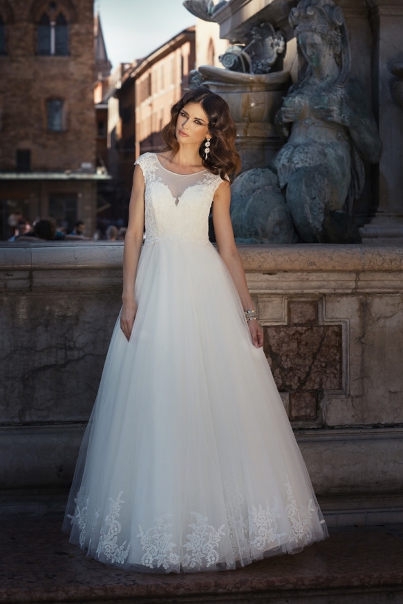 Nude Wedding Dresses 2